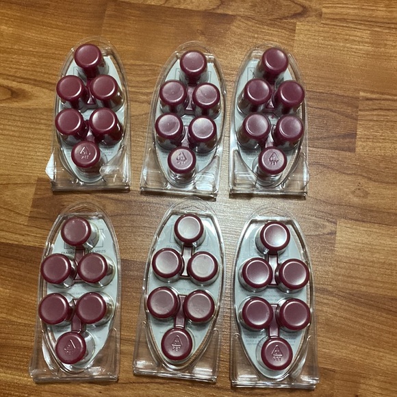 NEW lot of 6 Yankee Candle Merry Berry Wax Melts - Picture 2 of 2